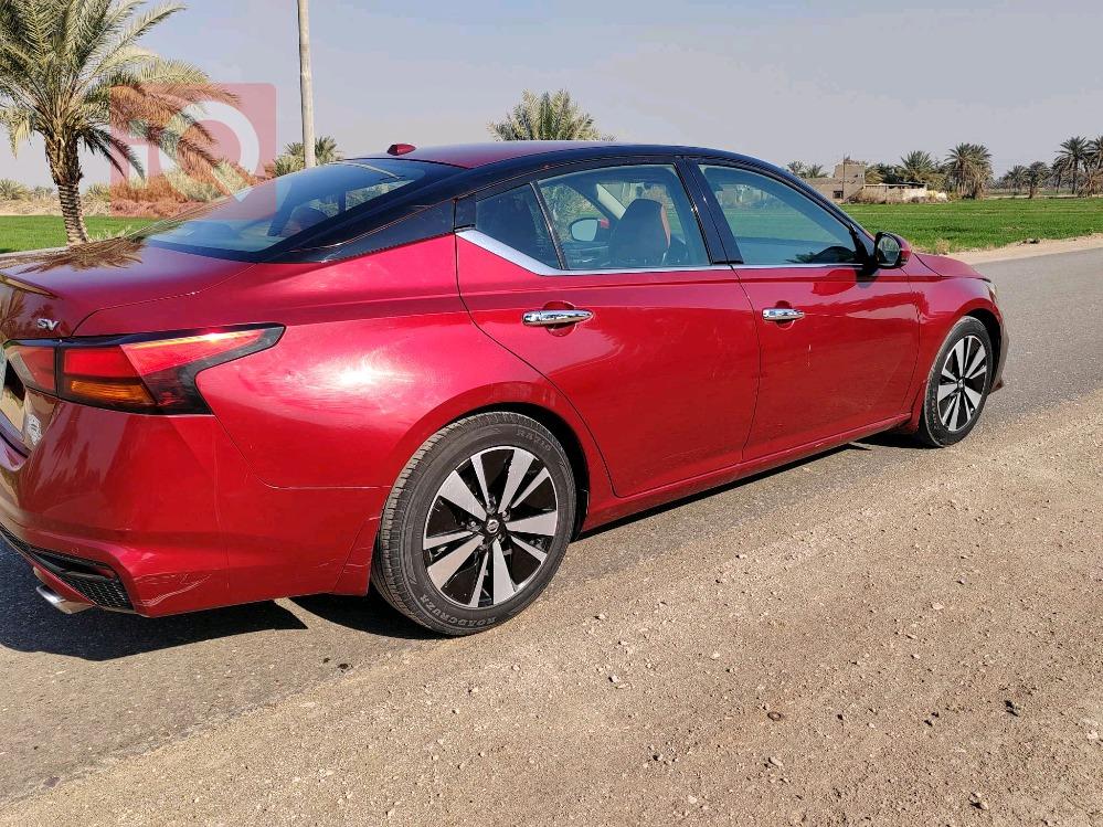 Nissan Altima
